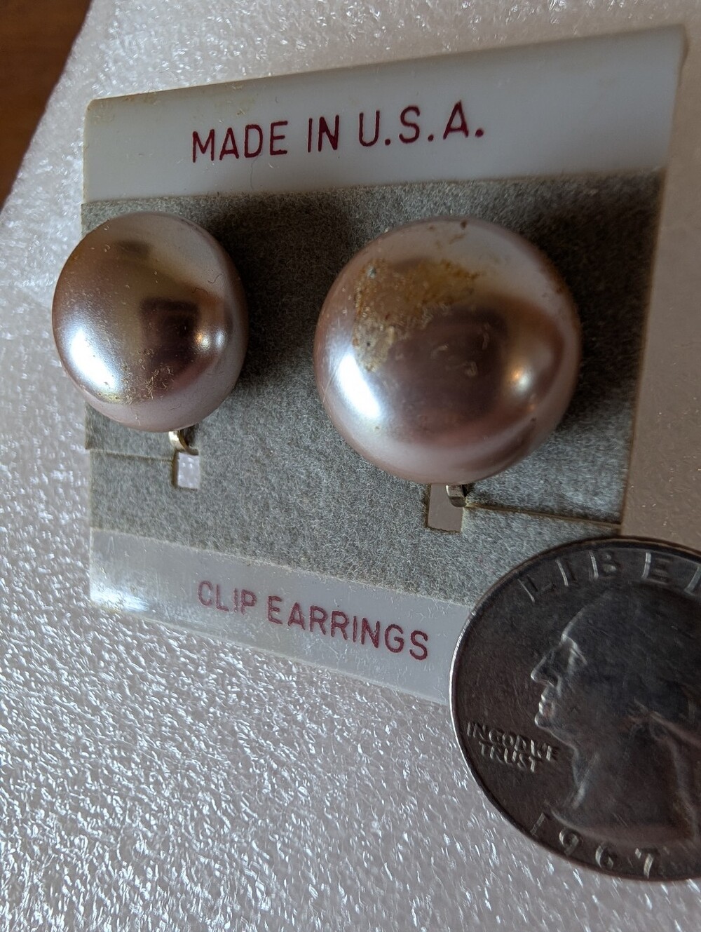 Pearl-Style Clip Earrings in Light Pink